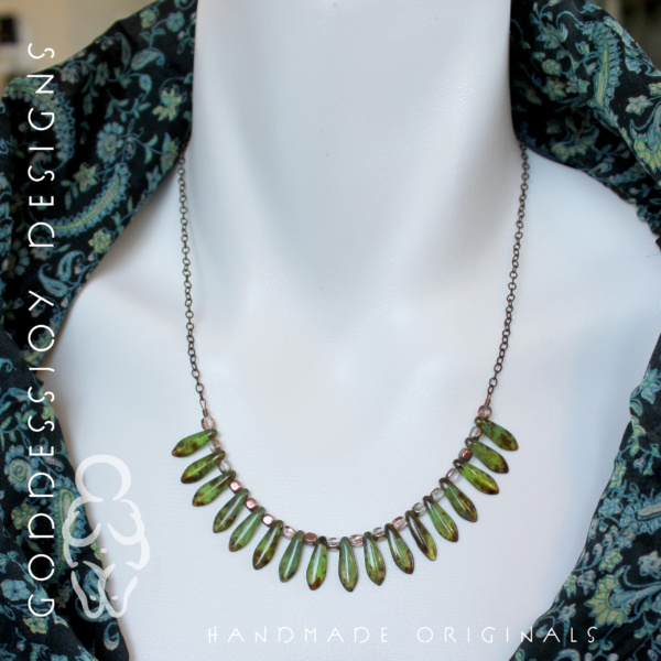 Bib Necklace - Green Daggers